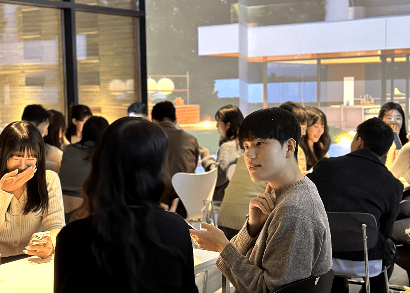 러브버디즈 배경